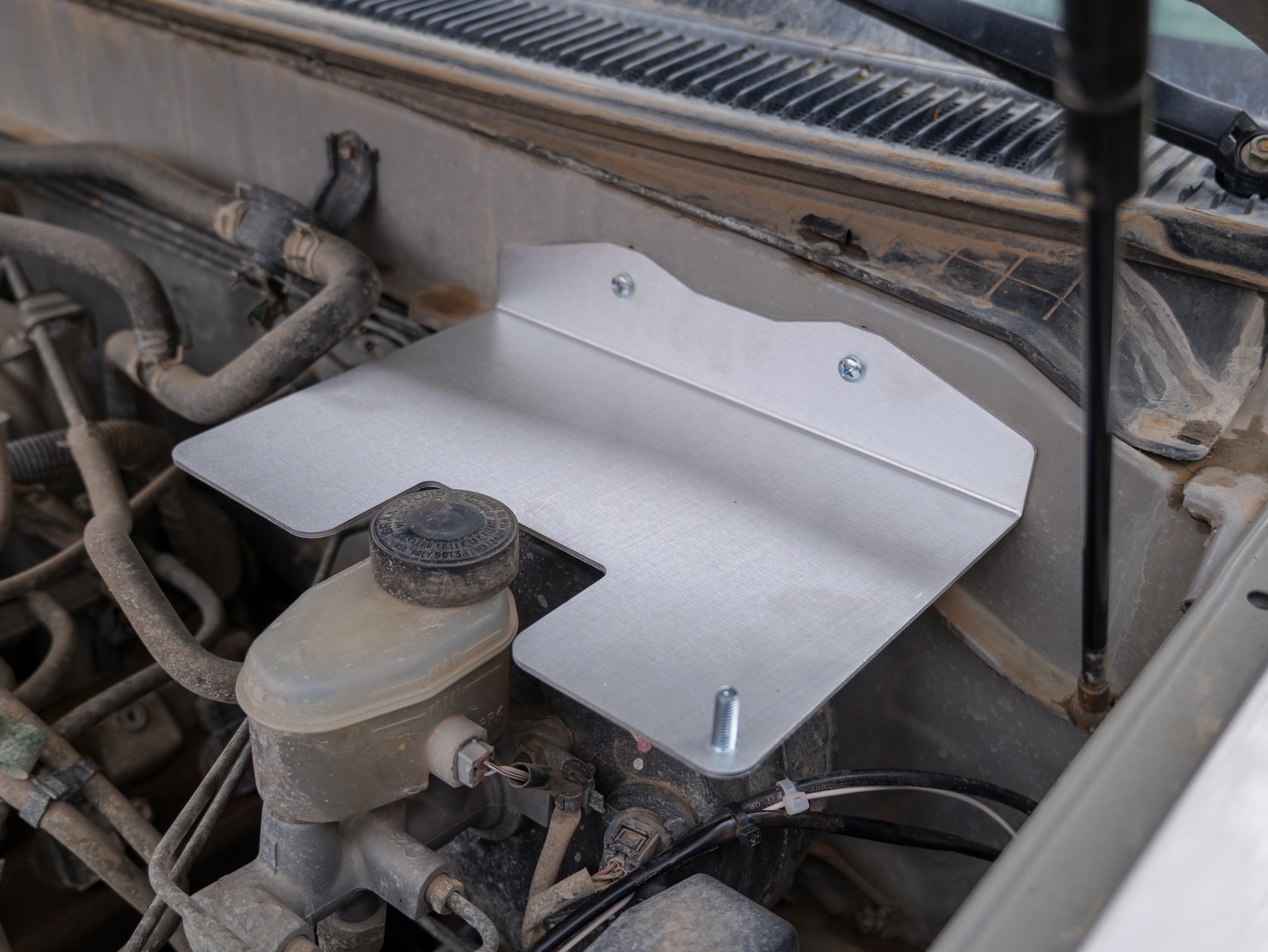 First Generation Toyota Sequoia Electronics Tray