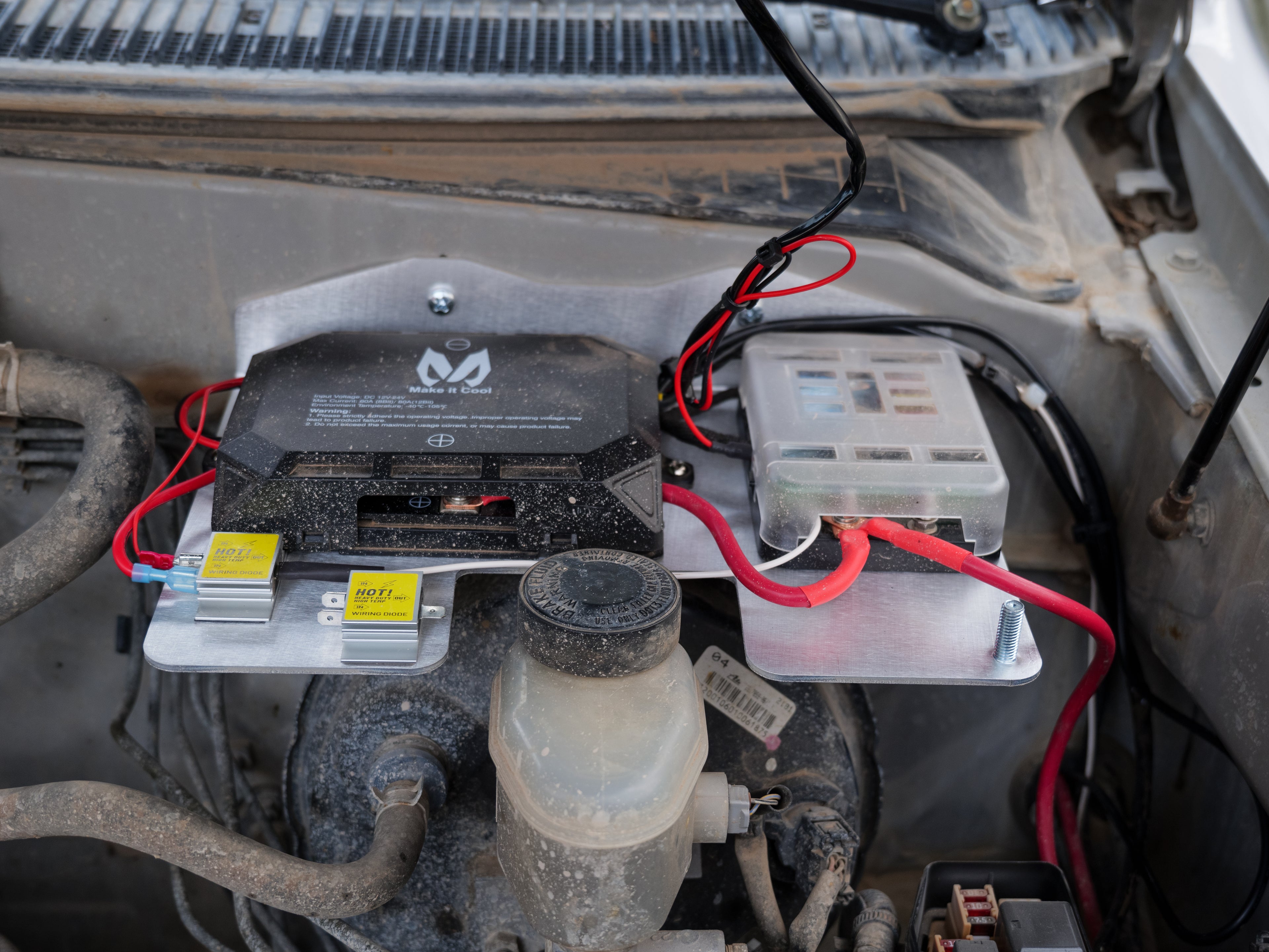 First Generation Toyota Sequoia Electronics Tray